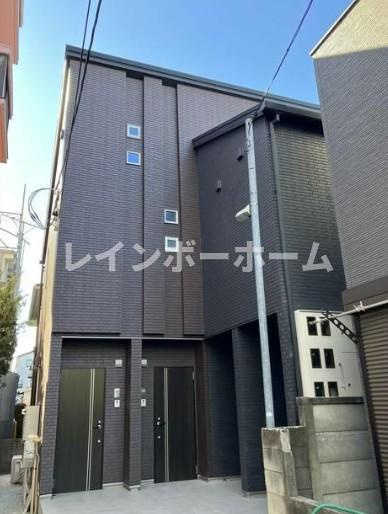 リリオ北綾瀬の外観