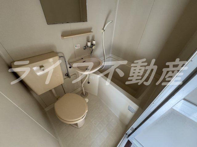 エクラ深江橋の浴室|コンパクトで使いやすいお風呂です