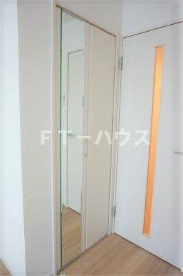 リブリ・エクセル花園のその他