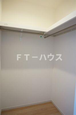 リブリ・エクセル花園のその他