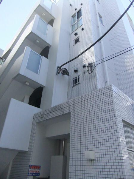チェリーヒルズの外観