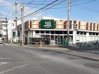【周辺】 | チチェローネ　Ａ | FUJIまで230m