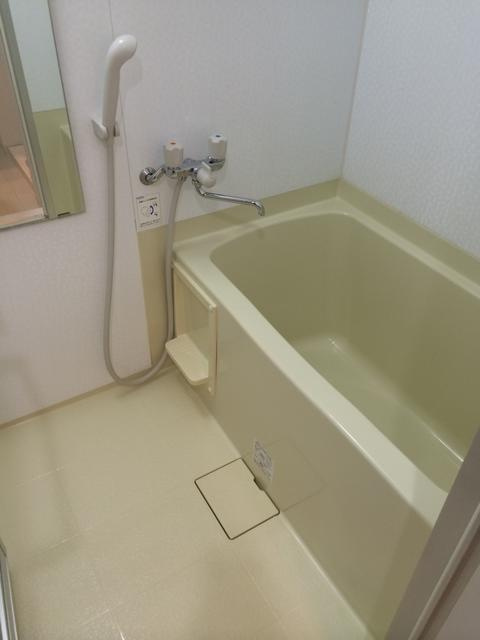 リファイズ エクスクルーシブの浴室