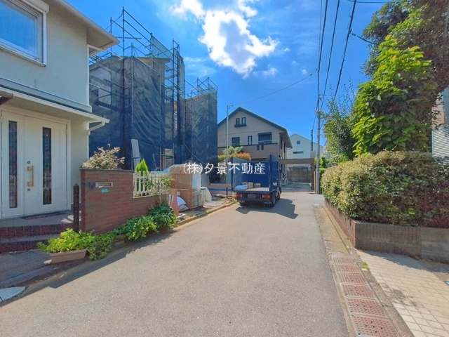《仲介手数料無料》中野区上鷺宮５丁目8-41新築一戸建てハートフルタウン