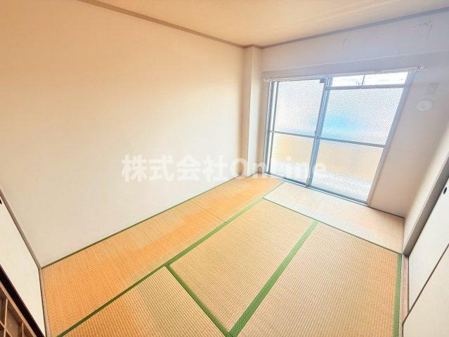 宮町コーポラスの和室