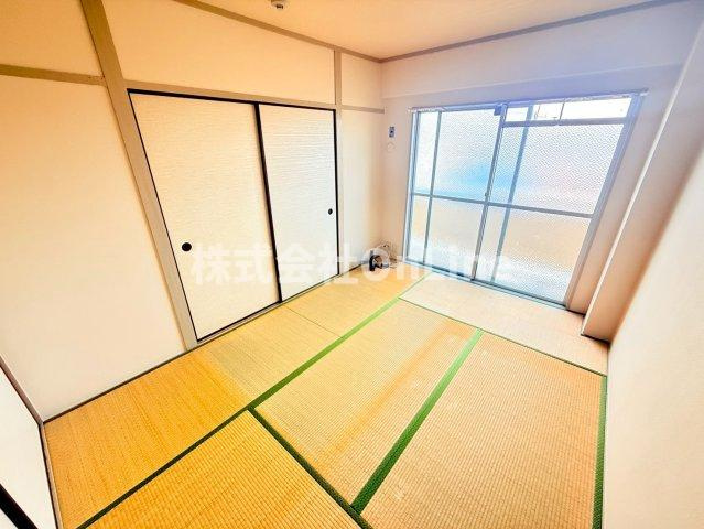 宮町コーポラスの和室