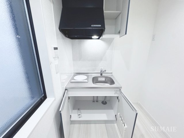 IKフラット3のキッチン|キッチン収納です