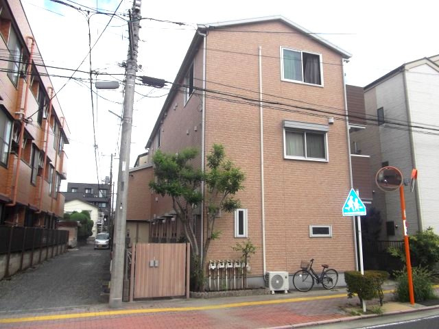 クレストハウス