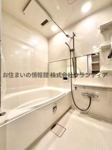 東カングランドマンション第二松戸の浴室|ドキドキの新生活も、安心してスタート。ぴったりの住まいを見つけませんか？クランディアが一緒に住まい選びをサポートします‼　まずは、お気軽にお問合せください　＃クランディア