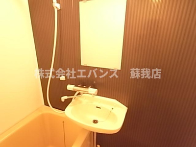 【洗面所】 | エトワール末広町 | コンパクトで使いやすい洗面所