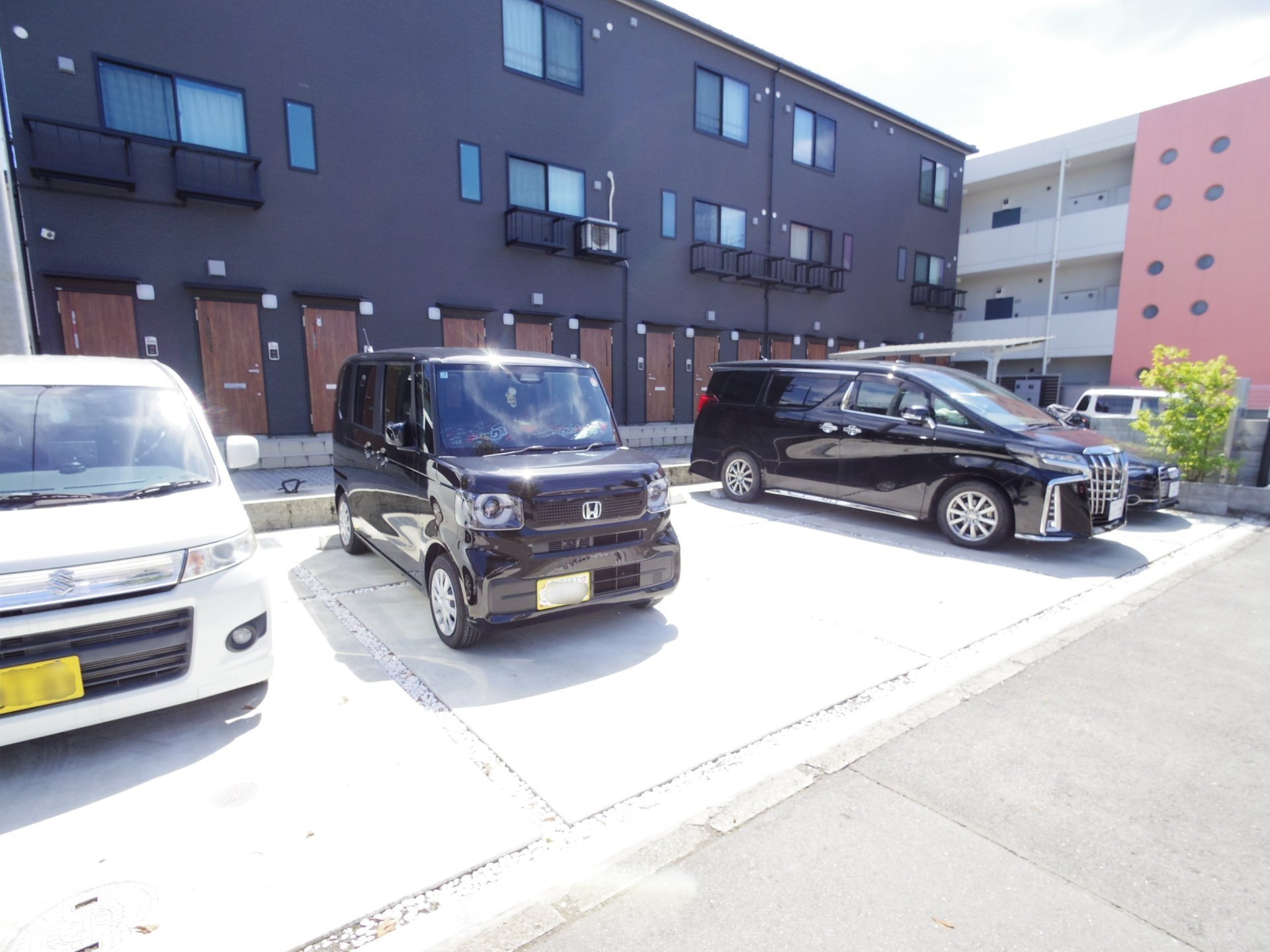 ディアコート東所沢の駐車場