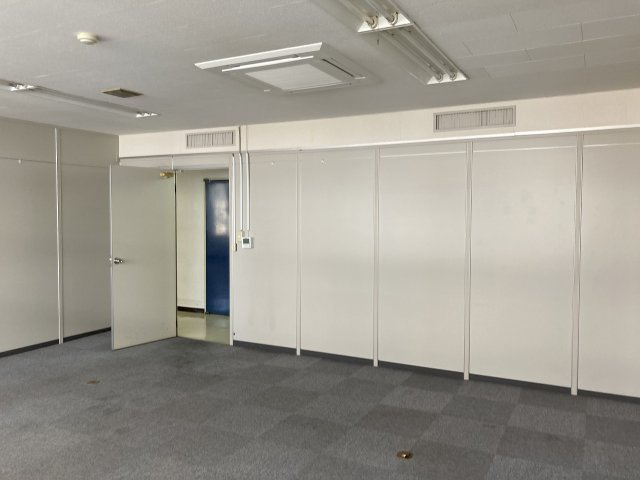 M宮代会館の内装|5DEF号室