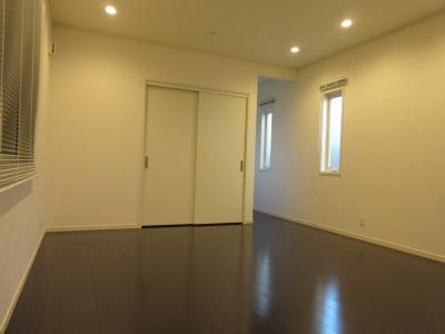 Casa dell' Albero-kaneko-釜座邸（カーサ・デッラルベーロカネコ釜座邸）の居間・リビング