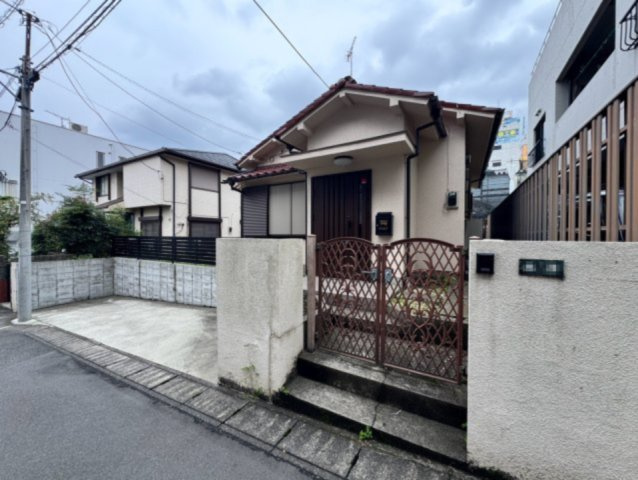 大和市中央林間４丁目の一戸建て