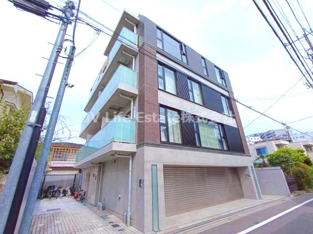 アーベインひばりが丘の外観