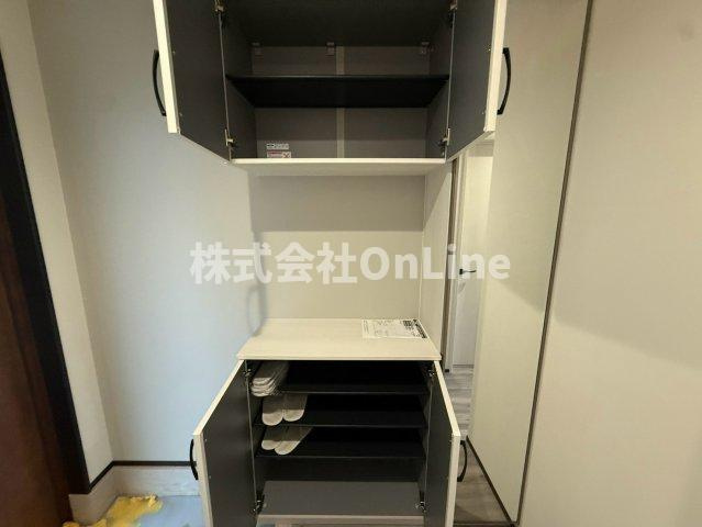八尾市曙町２丁目戸建の収納