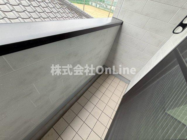 八尾市曙町２丁目戸建のバルコニー