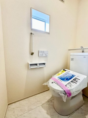 【仲介手数料無料】ふじみ野市西原１丁目のトイレ|シンプルで使いやすいトイレです