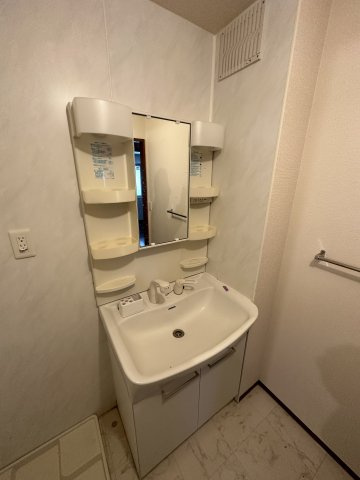 ガーデンモール　A棟の洗面所