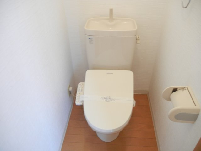 ハッピー稲野マンションのトイレ