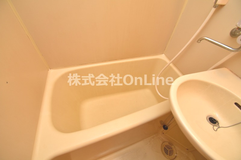 Lakia Maison高井田の浴室