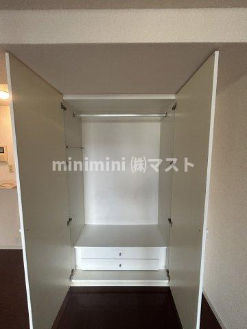 大阪市西区立売堀１丁目の賃貸マンションの収納
