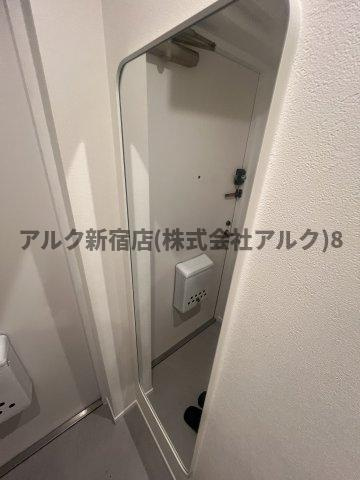 ライオンズマンション方南町駅前の玄関