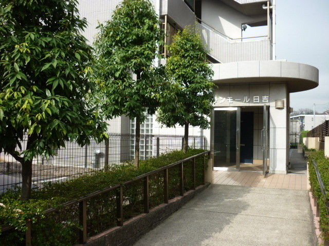 【エントランス】
