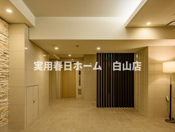 【ロビー】