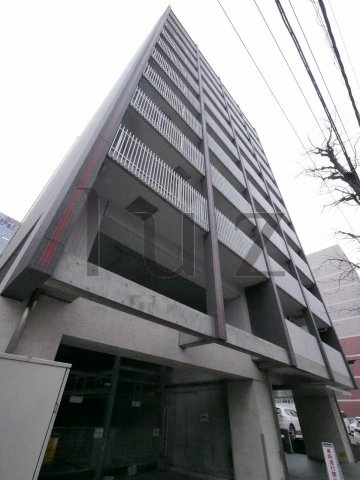 シュプレ新横浜の外観