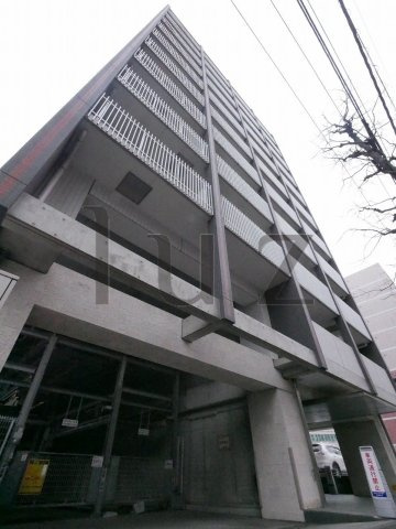 シュプレ新横浜の外観