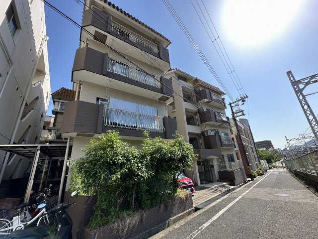 篠原南マンションの外観