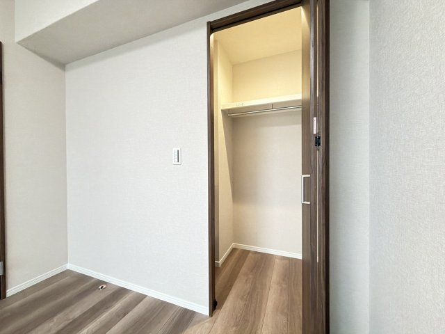 リーベスト春日桜ケ丘の収納|【新設】ウォークインクローゼットで収納が豊富です。