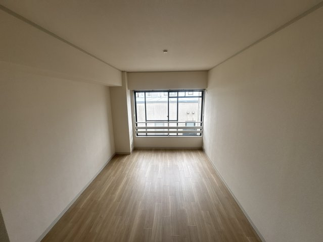 第二阿井マンションの居間・リビング