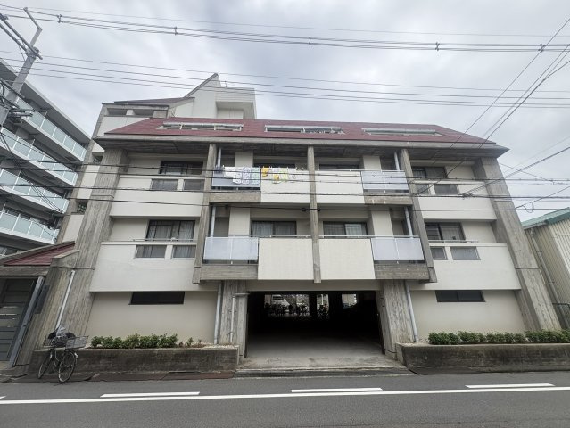 第二阿井マンションの外観