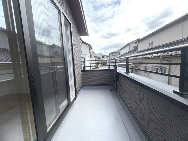 神戸市西区桜が丘東町1丁目新築のバルコニー