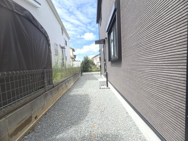 神戸市西区桜が丘東町1丁目新築の庭