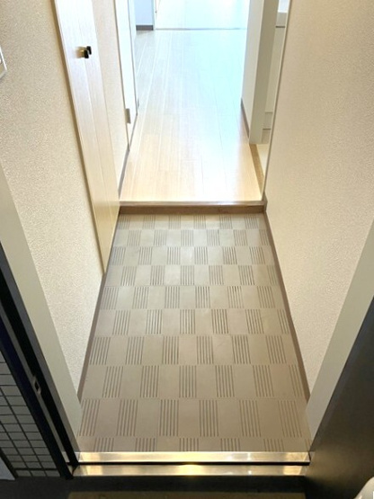 【玄関】ミラコスタ中野