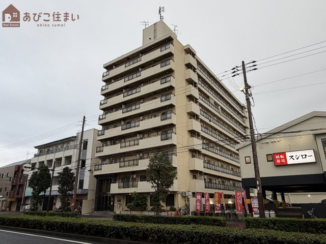 レガーレ長居公園の外観