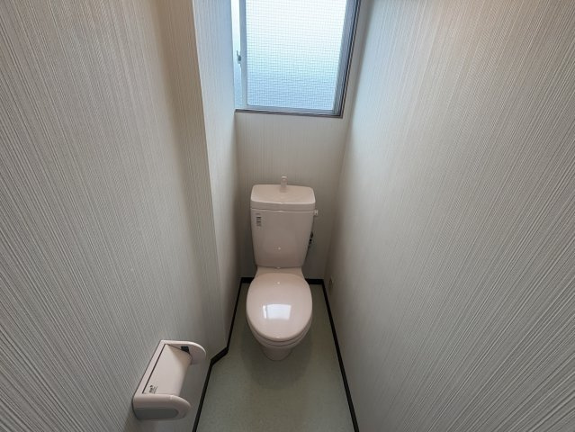 北沢江の木ビルのトイレ