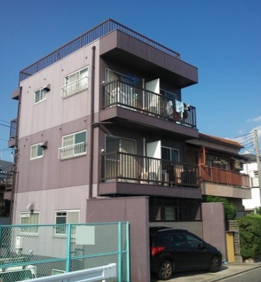 北沢江の木ビルの外観