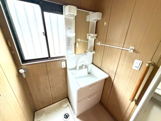 松戸市五香西４丁目貸家（ＪＴＩ）の洗面所