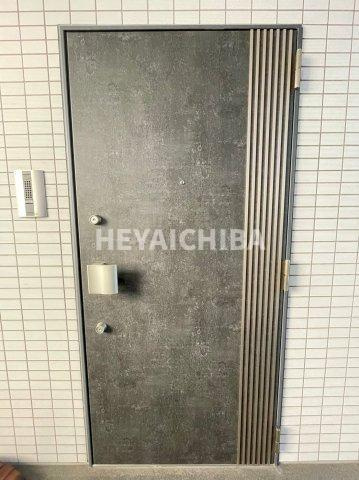 アイルリーヴァ向島の玄関