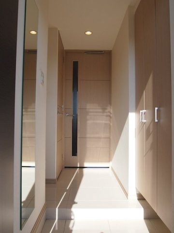 墨田区石原２丁目の賃貸マンションの玄関