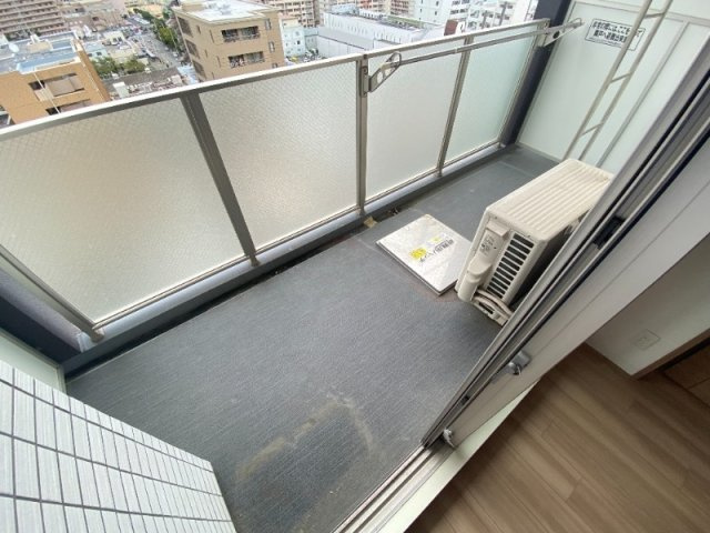 プレサンス三宮東フィールのバルコニー