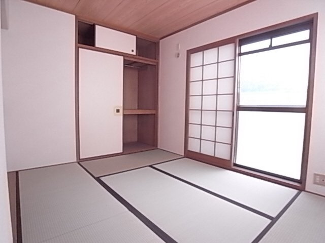 神戸市東灘区深江南町４丁目の賃貸マンションの居間・リビング