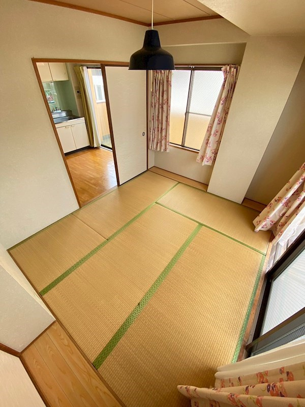芦屋市東芦屋町の賃貸マンションの居間・リビング