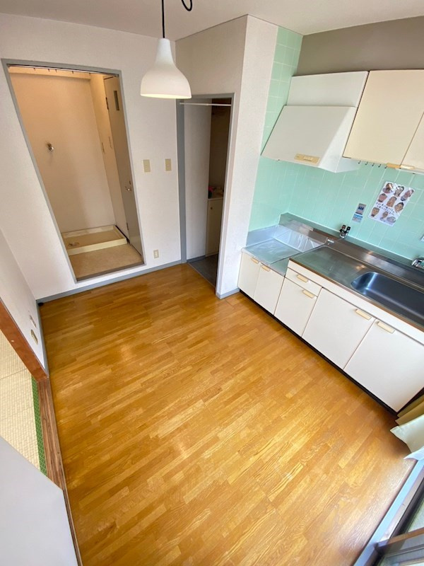 芦屋市東芦屋町の賃貸マンションの居間・リビング
