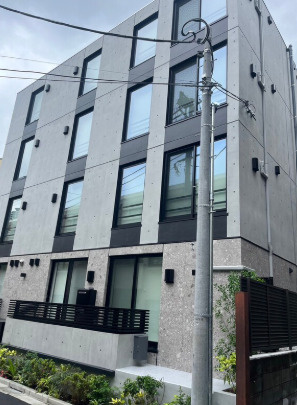 ＬＡＰｉＳ西新宿五丁目の外観