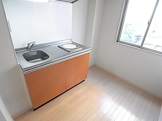 クラウンシティ本山のキッチン
